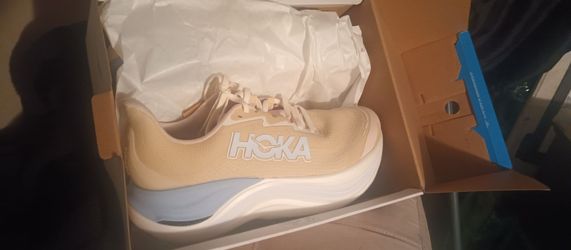 HOKA Skyward X