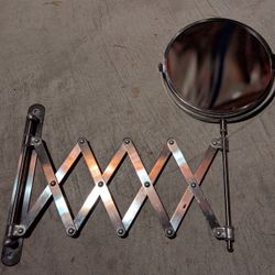 Adjustable Wall Mounted Mirror 