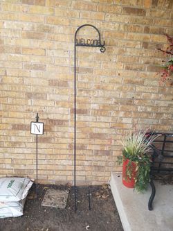 Wrought iron Welcome plant holder/sign holder