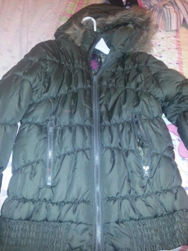 Girls new jacket lrge