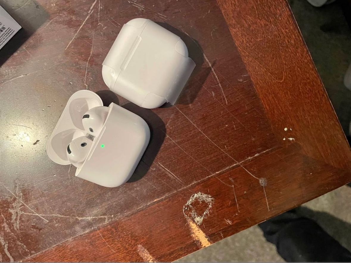 AirPods 4 $30