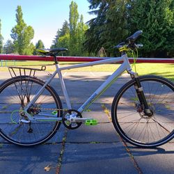 MONGOOSE SABROSA CITY BIKE" NOT A WALMART BIKE "