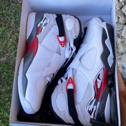 Jordan 8 Retro White True Red (2025)