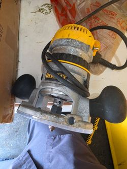 Dewalt router