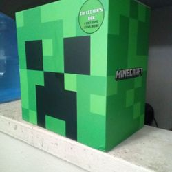 Minecraft Collectors Box