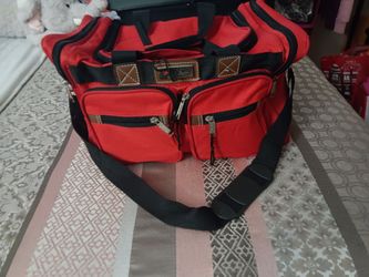 Bakery U.S.A. TRAVEL BAG RED 