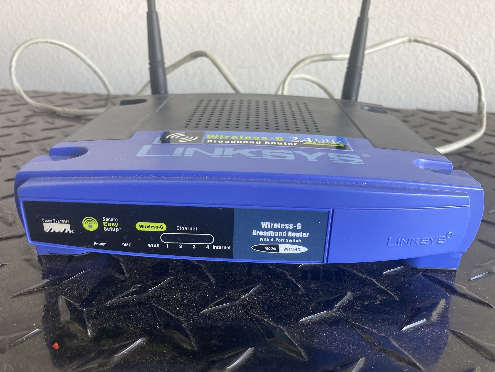 Linksys Open Source WiFi Wireless G Broadband Router with 4-port Switch with Adaptor – WRT54GL