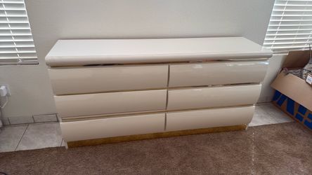 Dresser white/cream
