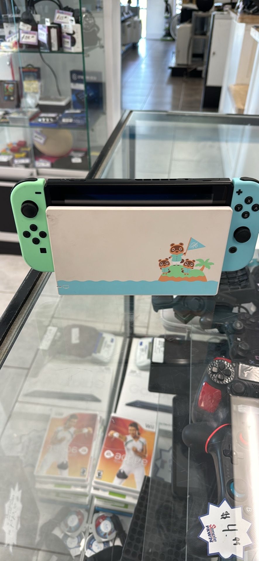 Nintendo Switch Animal Crossing Edition With Dock And Charger. 