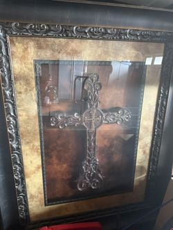 Large Cross Picture