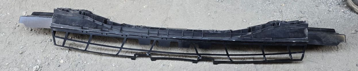 2023 2024 2025 MERCEDES BENZ EQE REAR BUMPER MOUNT