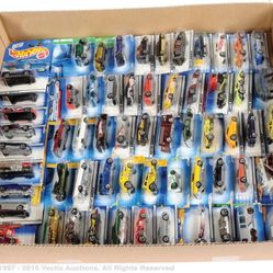 THOUSANDS OF HOT WHEELS