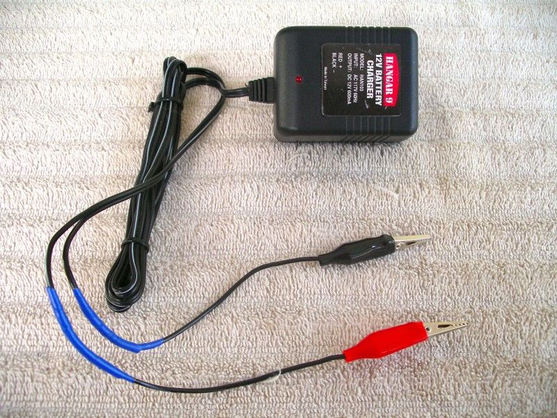 12V Volt DC Hanger 9 AC Battery Charger 600mA with Mini Alligator Clips HAN103