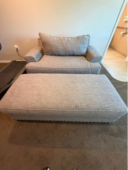 Michael Nicholas Oversized chair and ottoman (grey)