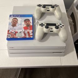 PlayStation 4 Pro 1TB