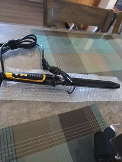 Hair straightener