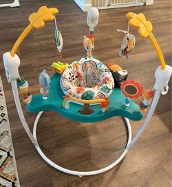 Baby bouncer
