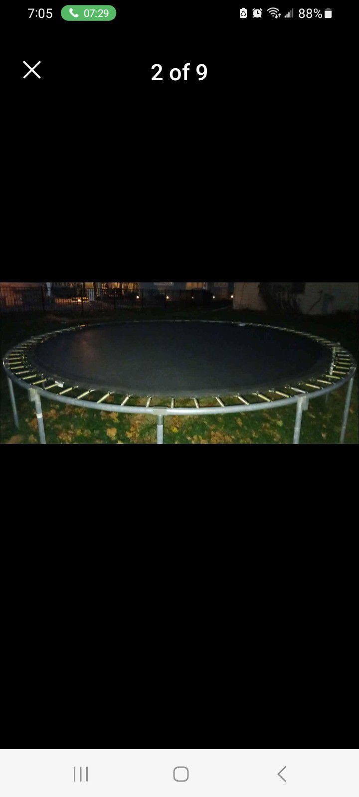 12 Ft Round Trampoline. Used/Good Condition