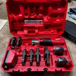 Milwaukee M18 pro press kit   (2922-22)