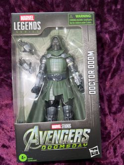 Marvel Legends Doctor Doom
