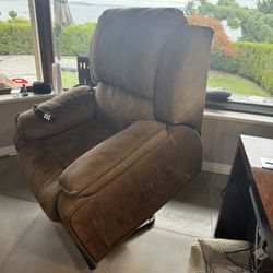 Free Electric Recliner