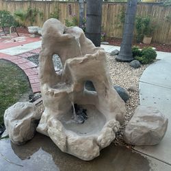 Cascading, Rock-look, 4 Level Fountain