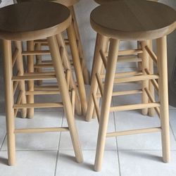 4 Bar Stools Solid Wood