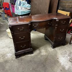 Chippendale Desk