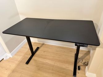 Electric standing desk 55x28