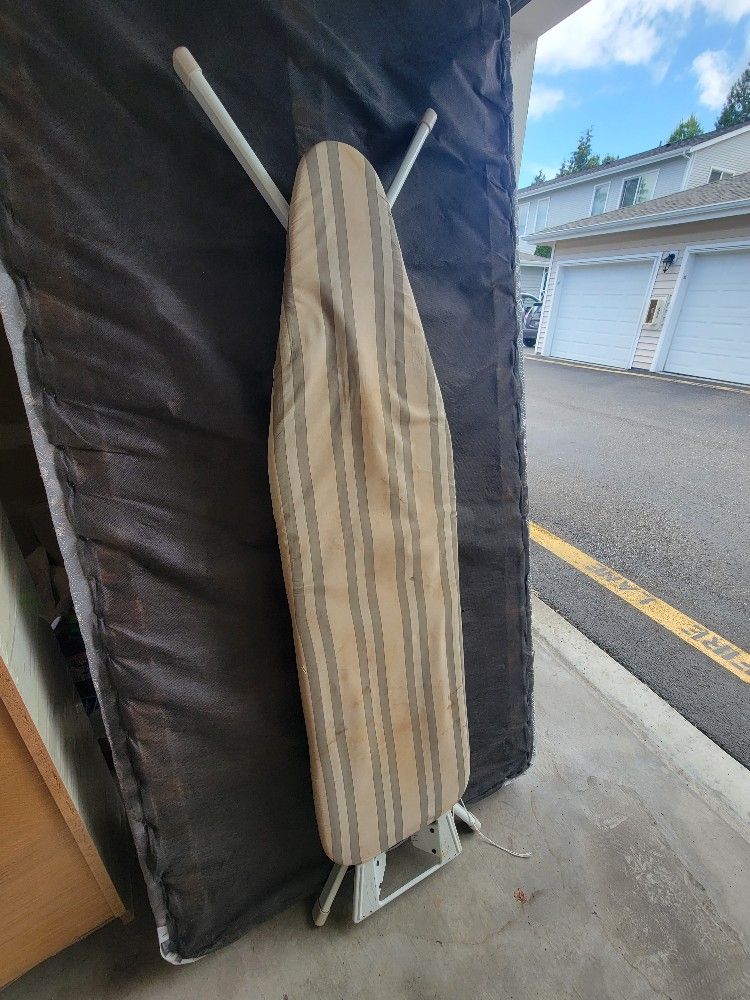 FREE ironing Board 