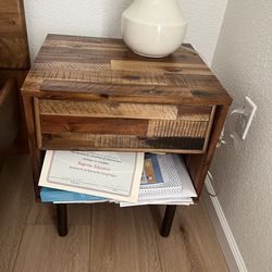 1 Drawer Nightstand