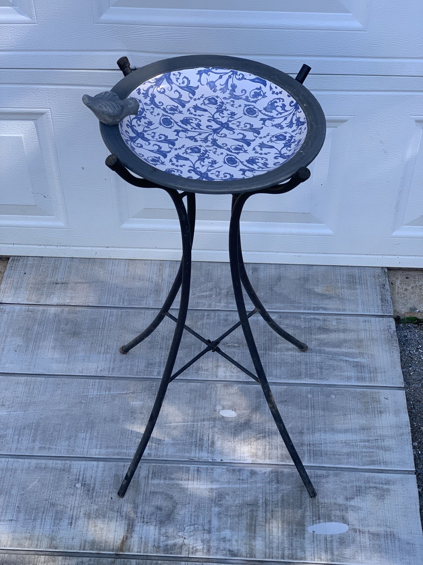 Folding Metal Bird Bath Stand w/ Removable Blue White Stone Bowl Garden Decor