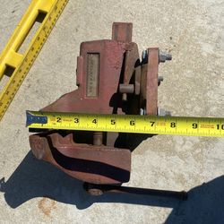 Wilton Vintage Vice $40 Obo