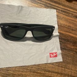 Ray-Ban Sun Glasses