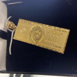 Gold Pendant Inv 0311 427 1 40