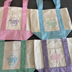 All 4 mini Trader Joe’s totes