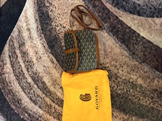Goyard cross body (brown)