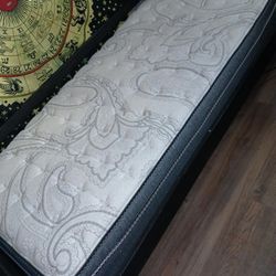 Twin Bed Very Nice And Comfortable 