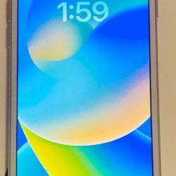 Apple iPhone 8 - Like new