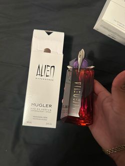 Alien mugler