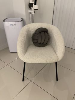 Set Of 2 Chairs