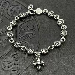 Clot Heart Vintage Cross Flower Bracelet with Cross Flower Pendant