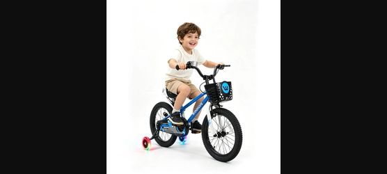 Winhope Blue 16" Kids Bicycle with Light Up Training Wheels & Dual Brakes