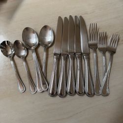 13pc Wallace Continental Bead Flatware Stainless 18/10 China Knives Spoons Forks