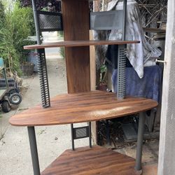 Corner Desk