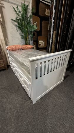 TWIN TRUNDLE