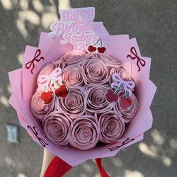 12 Rose Bouquet 