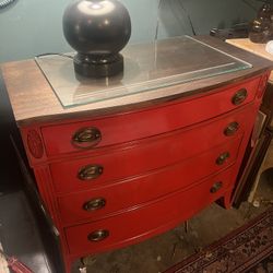 Drexel 4 Drawer Dresser 