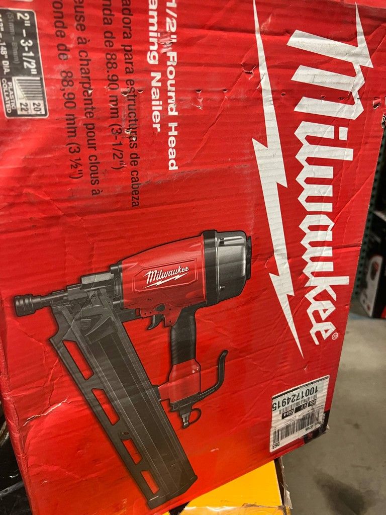 Milwaukee 3-1/2" Round Head Framing Nailer