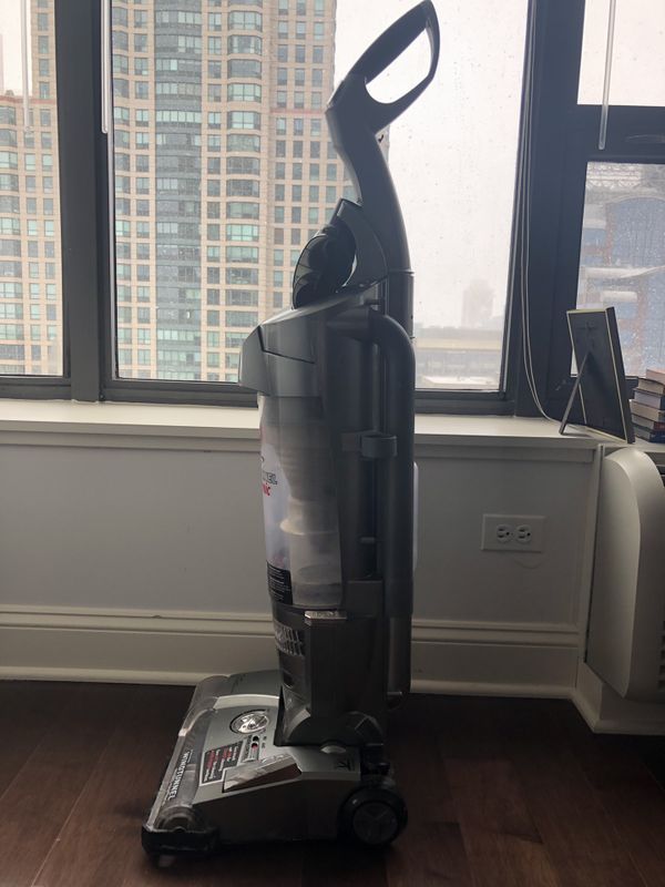 Hoover Wind Tunnel Cyclonic Vacuum Multi Surface for Sale in Chicago, IL OfferUp